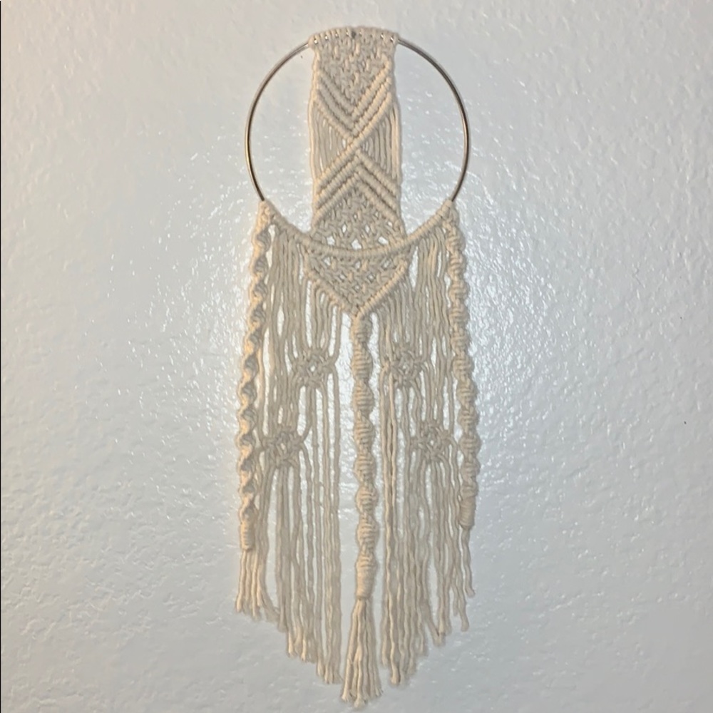 Macrame rind wall decor